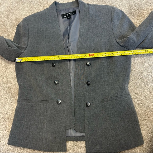 Tahari Arthur S. Levine gray short Blazer open front collarless inverted lapel 6 - Picture 6 of 12